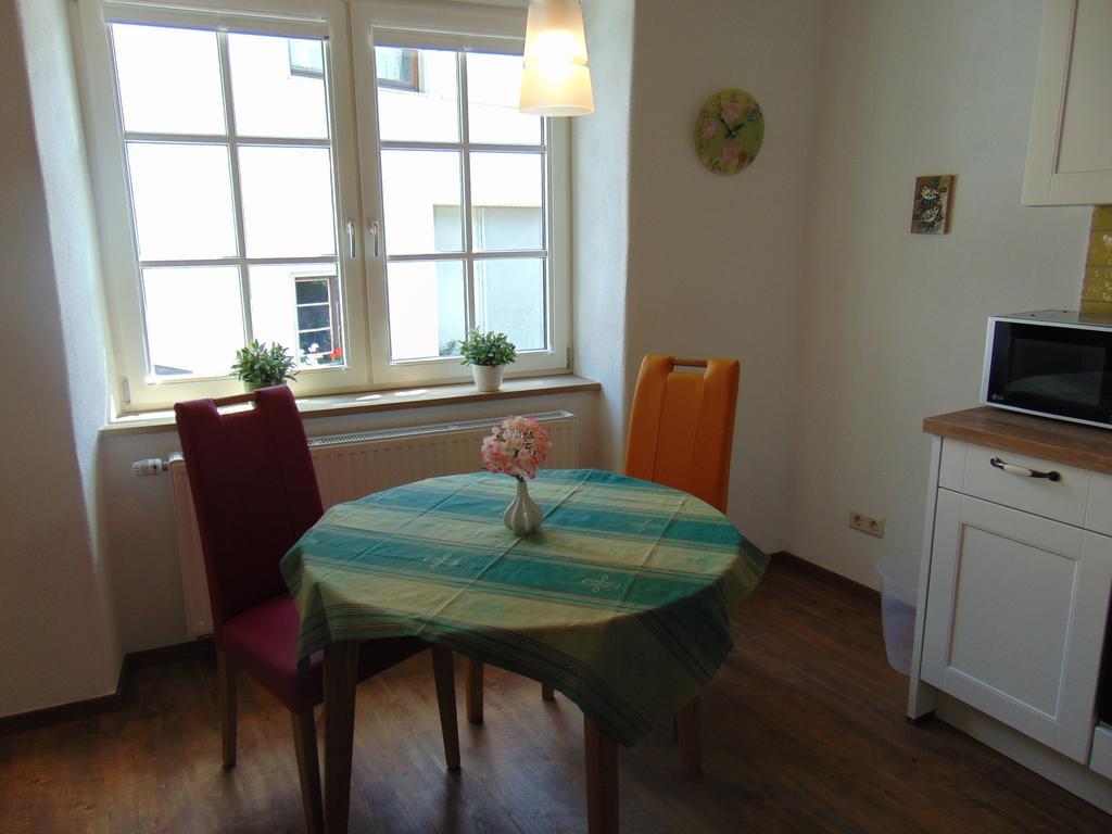 Ferienwohnung Bergblick /Moseltal Burgen  Exterior foto